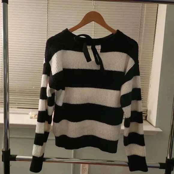 Who Wore What Chunky Black And White sweater - Picture 7 of 10